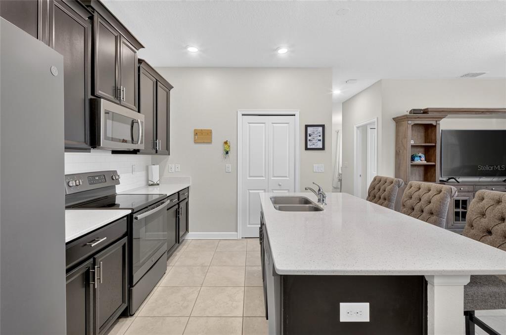 15006 Chapter Way Winter Garden, FL 34787 - Photo 13 of 53