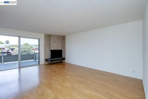 $595,000 | 339 Broadway, Unit 116, Alameda, CA 94501