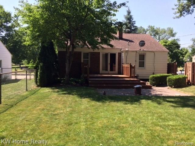 4132 Samoset Road Royal Oak, MI 48073 - Photo 2 of 16 IMG_0188.JPG