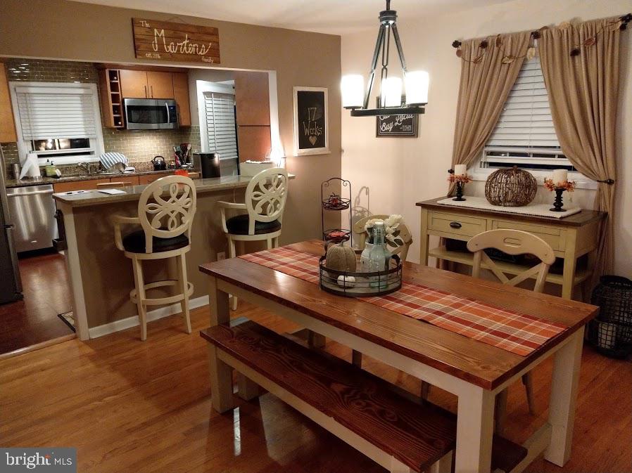 119 Devonshire Road Wilmington, DE 19803 - Photo 20 of 37 Breakfast bar for casual dining Plus formal dining