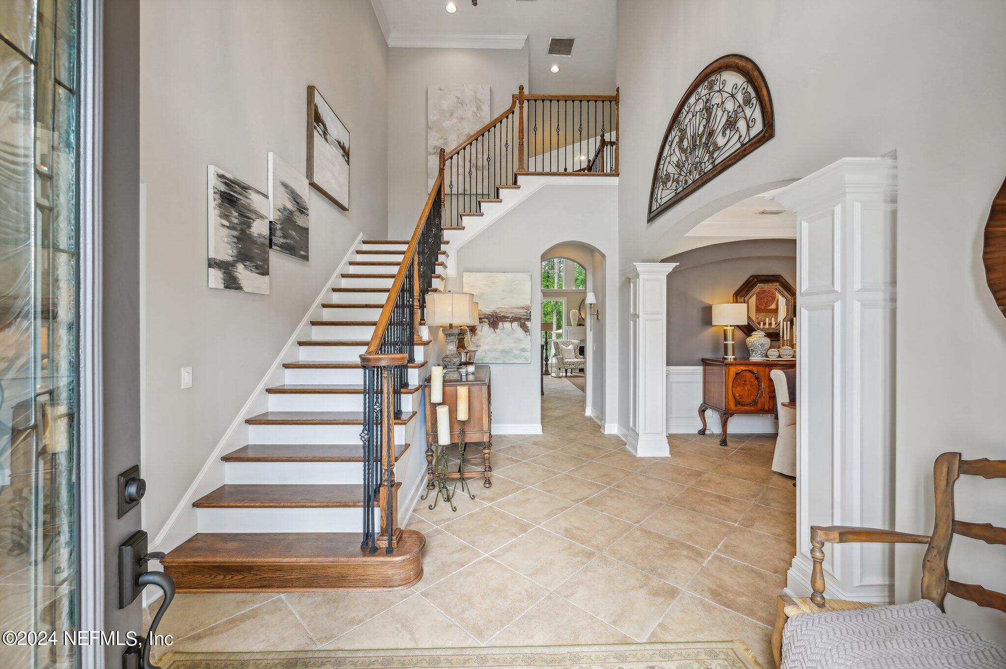 283 Stonewell Drive St. Johns, FL 32259 - Photo 11 of 72 Grand staircase