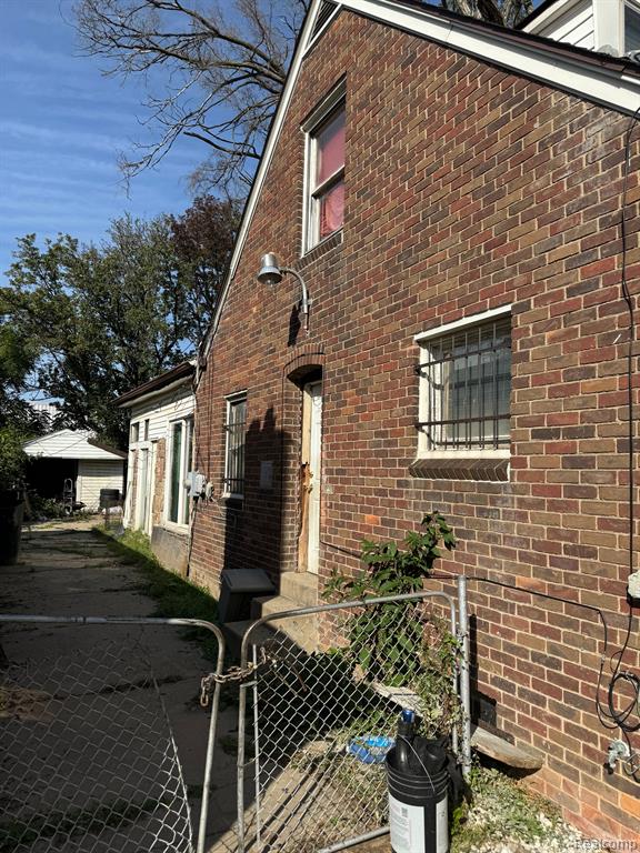 9561 Decatur Street Detroit, MI 48227 - Photo 2 of 19 Gallery Image 2