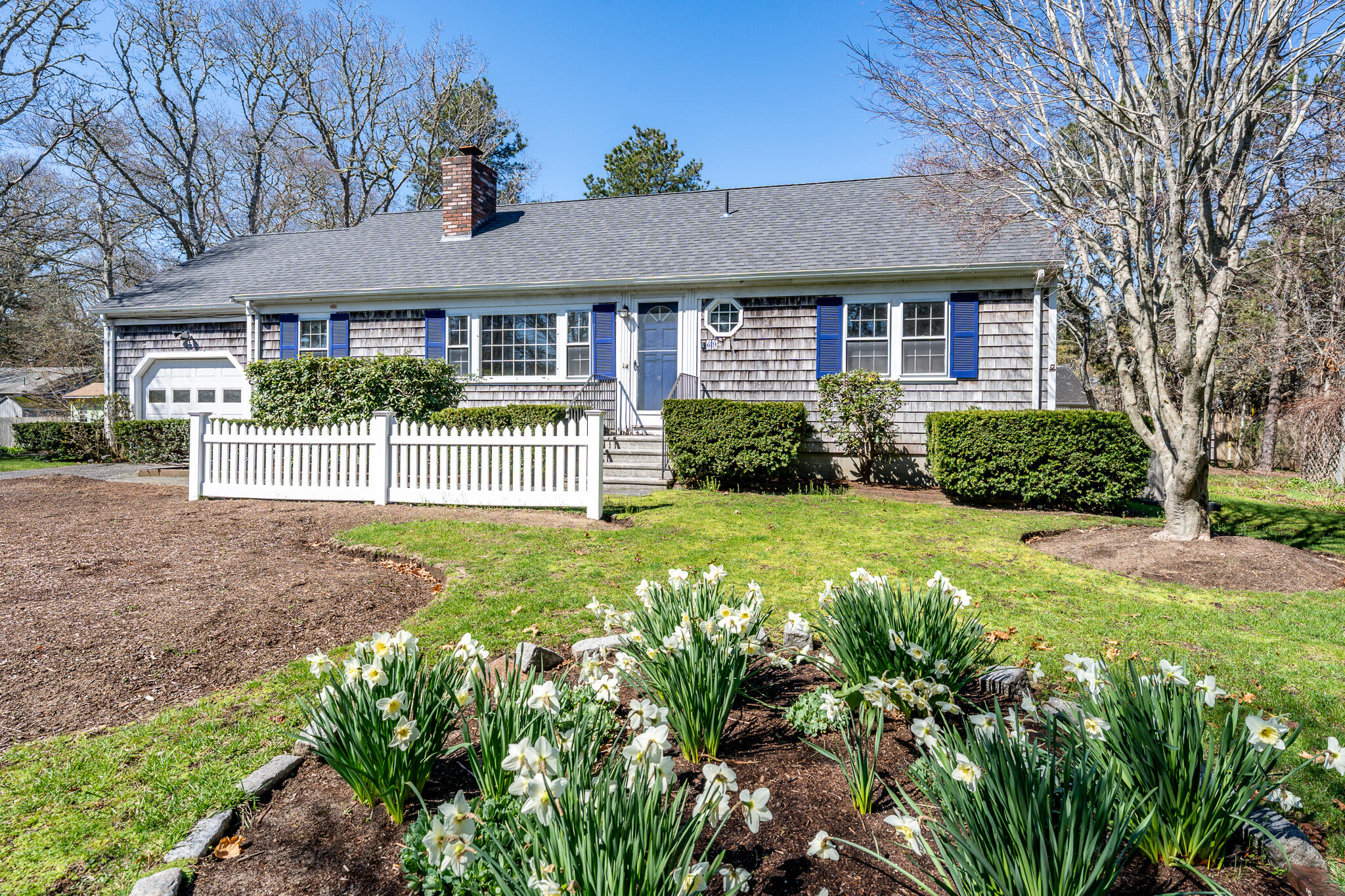 69 Cyprus Road South Dennis, MA 02660 - Photo 1 of 33 front4