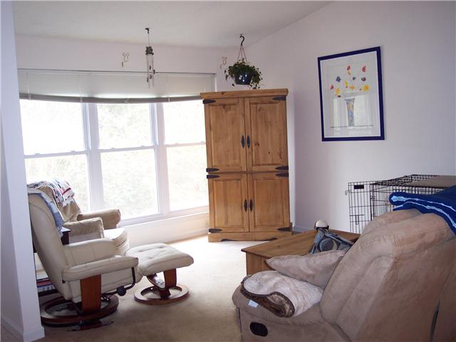 4001 Anderson Road, Unit D74 Nashville, TN 37217 - Photo 2 of 17 Living Room