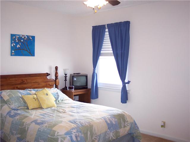 4001 Anderson Road, Unit D74 Nashville, TN 37217 - Photo 8 of 17 Second bedroom
