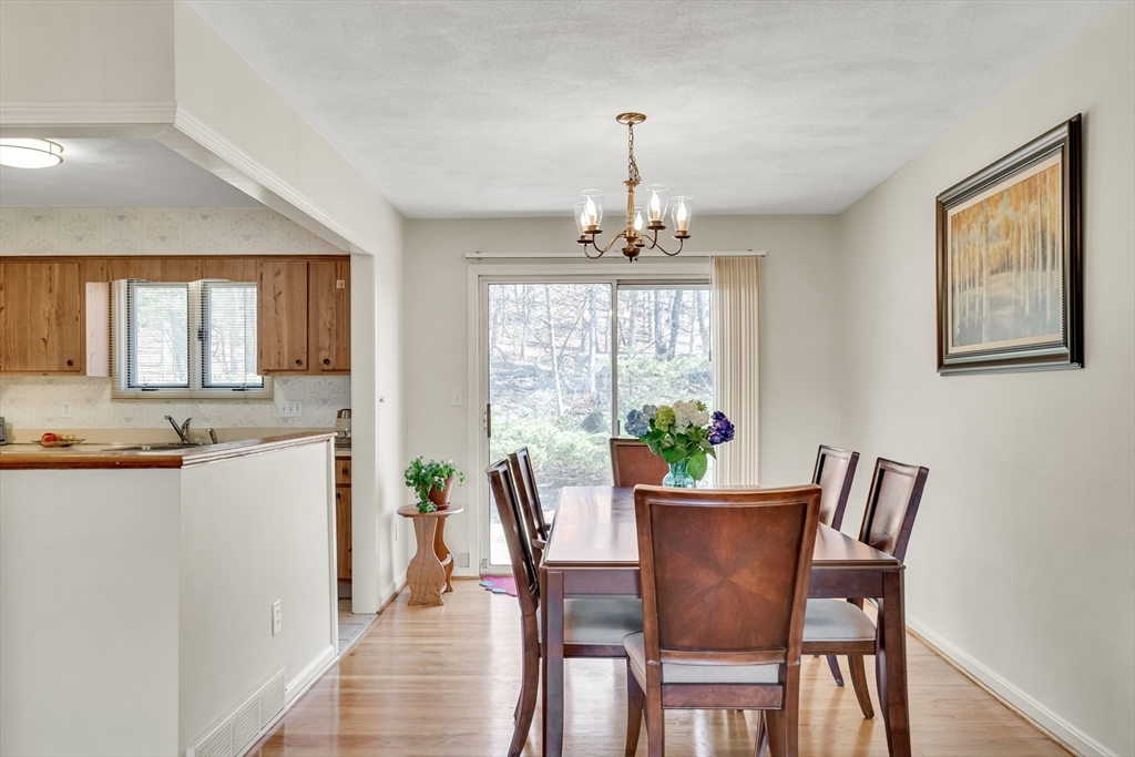 19 April Lane, Unit 19 Lexington, MA 02421 - Photo 11 of 39