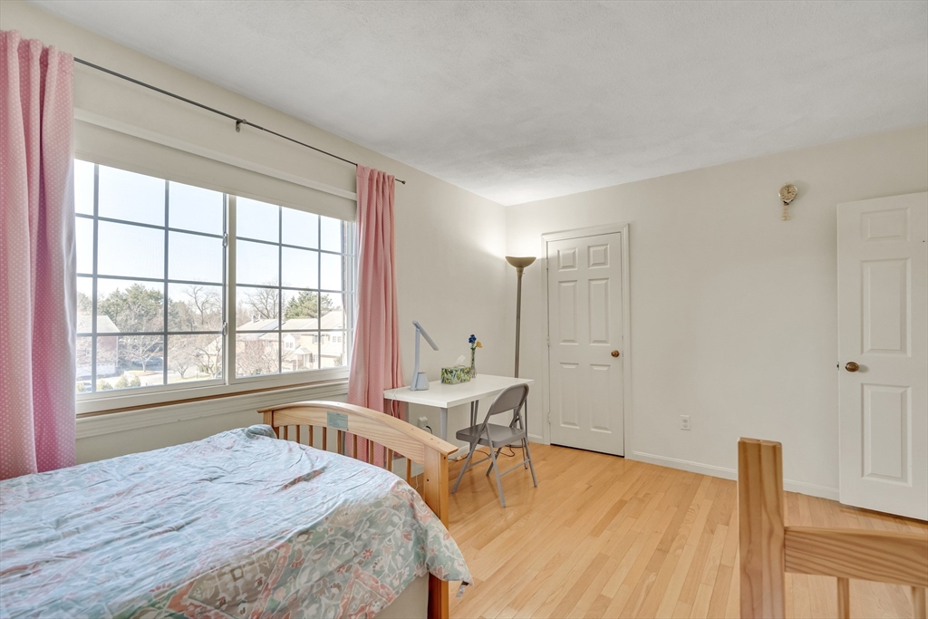 19 April Lane, Unit 19 Lexington, MA 02421 - Photo 25 of 39