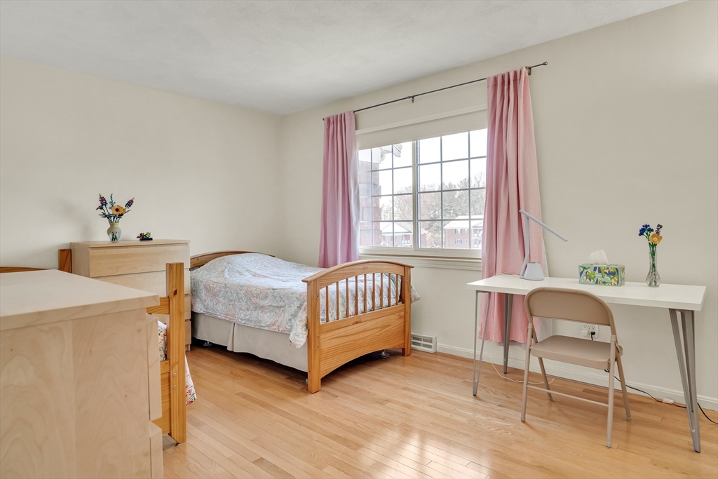 19 April Lane, Unit 19 Lexington, MA 02421 - Photo 26 of 39