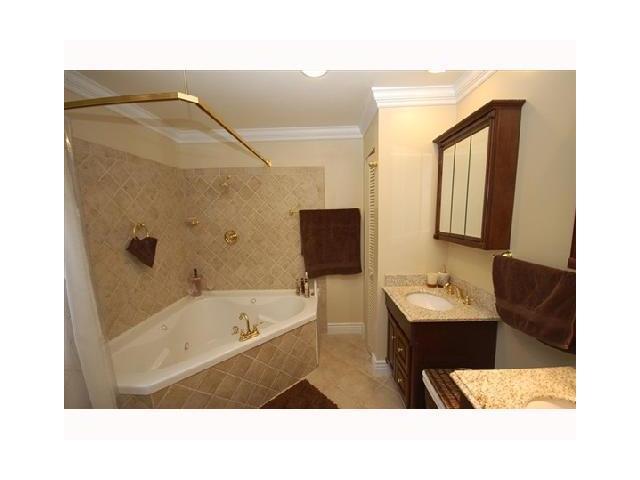 9397 Aegean Drive Boca Raton, FL 33496 - Photo 9 of 16 Additional Photo