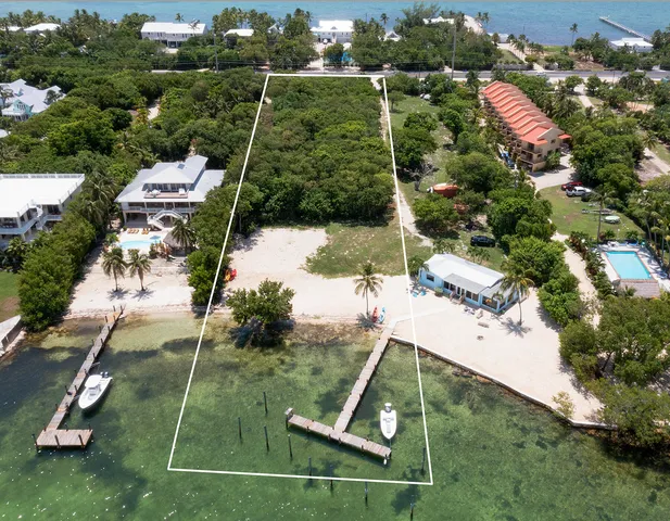 $4,975,000 | 75750 Overseas Highway, Islamorada, FL 33036