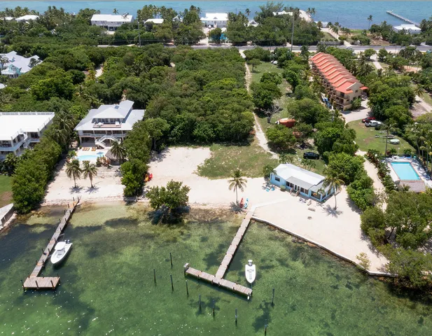 $4,975,000 | 75750 Overseas Highway, Islamorada, FL 33036