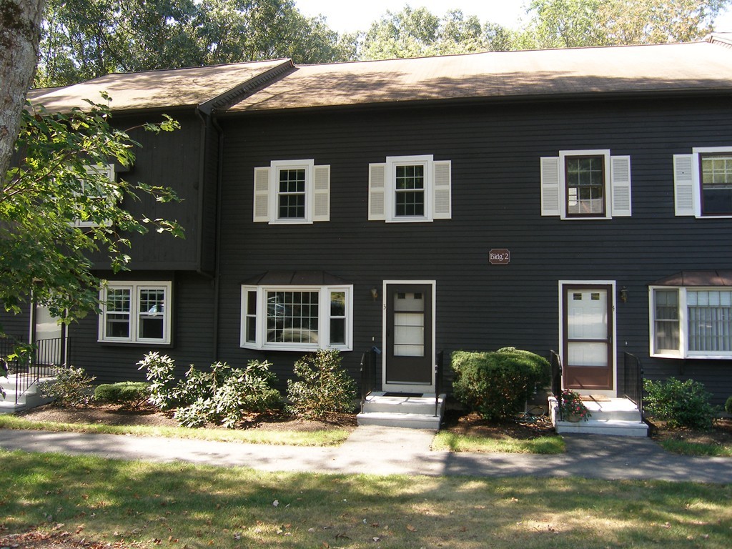 2 Apple Ridge Road, Unit 3 Maynard, MA 01754 - Photo 2 of 26 Gallery Image 2