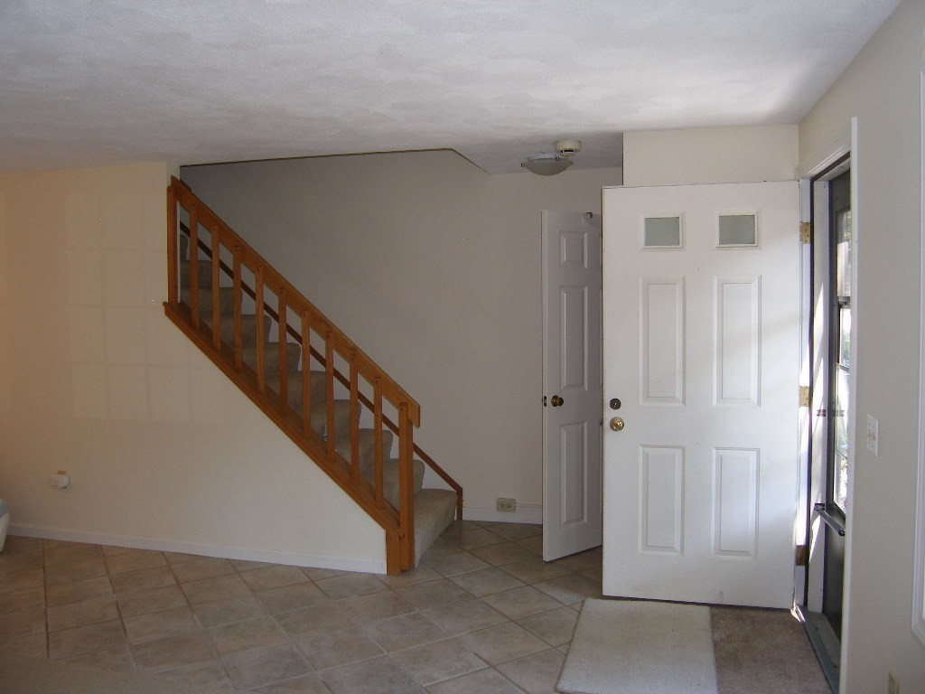 2 Apple Ridge Road, Unit 3 Maynard, MA 01754 - Photo 5 of 26 Gallery Image 5