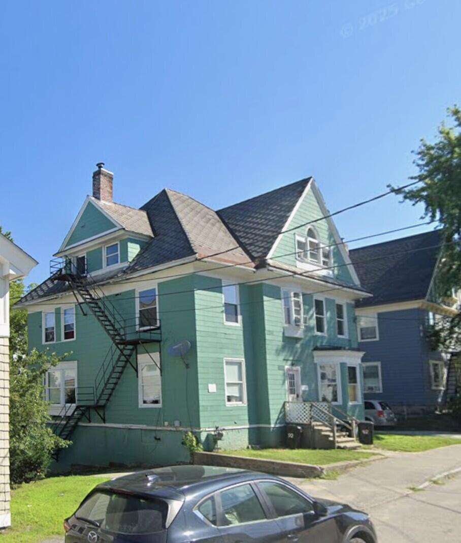 92 Pine Street Lewiston, ME 04240 - Photo 3 of 16 92 pine street view