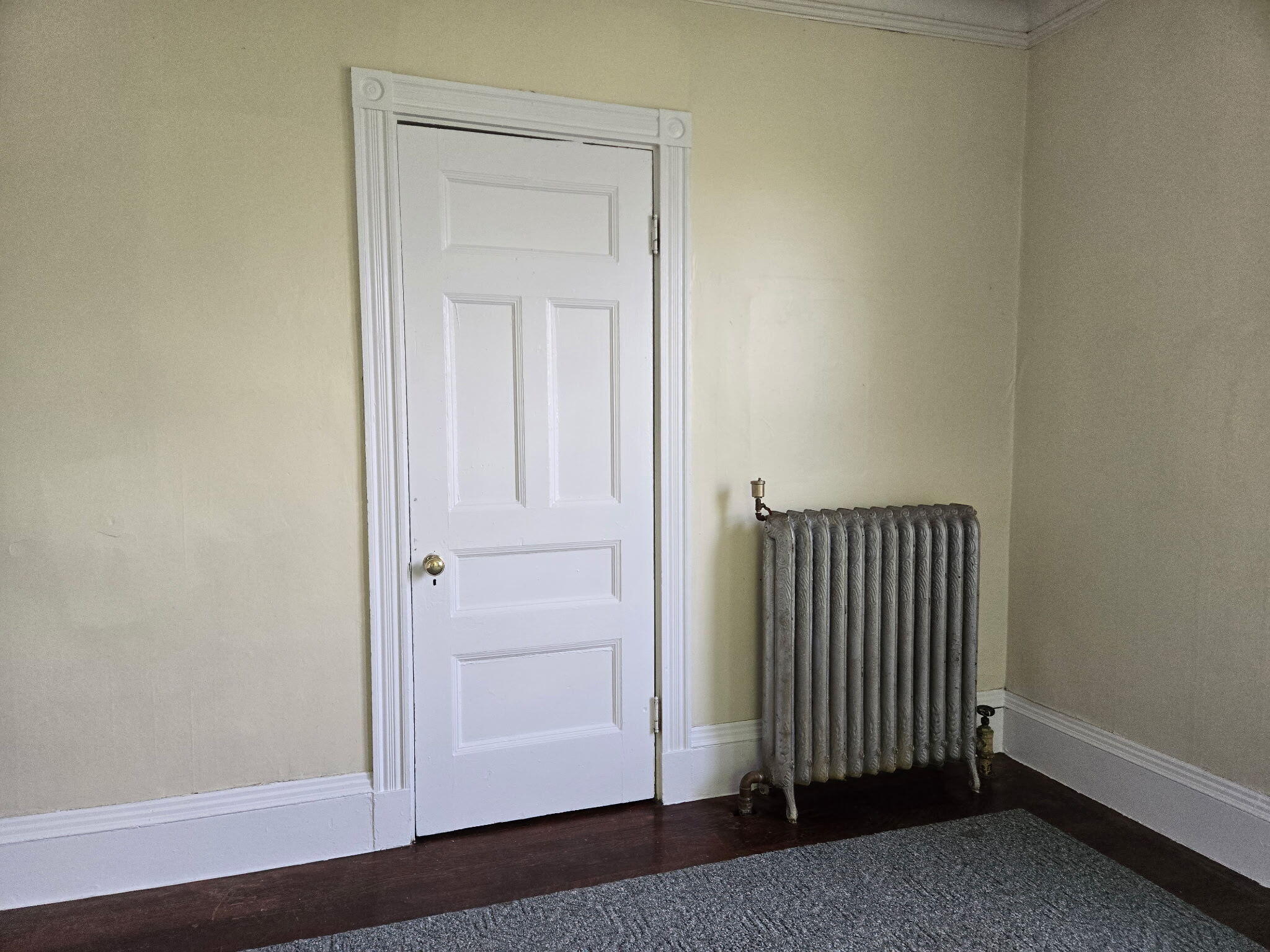 92 Pine Street Lewiston, ME 04240 - Photo 9 of 16 IMG_20251008_132444