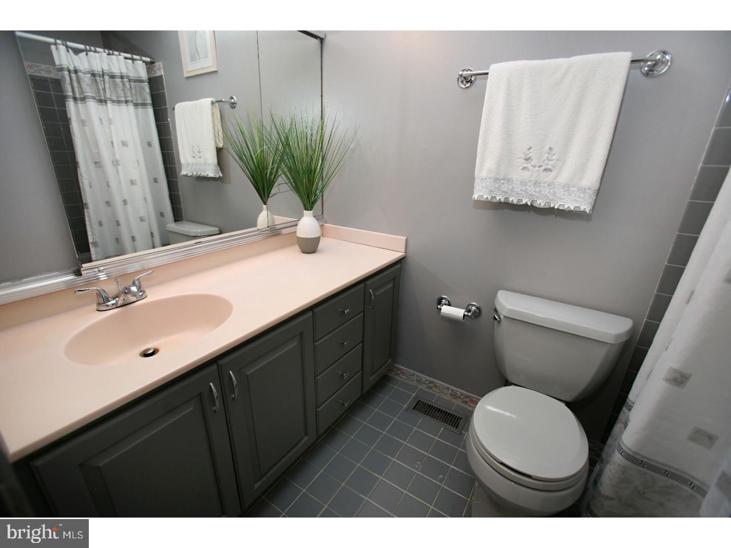 20 Hartford Road Sewell, NJ 08080 - Photo 17 of 25