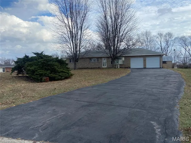 $335,000 | 7 Wayne Street, St. Charles, MO 63301