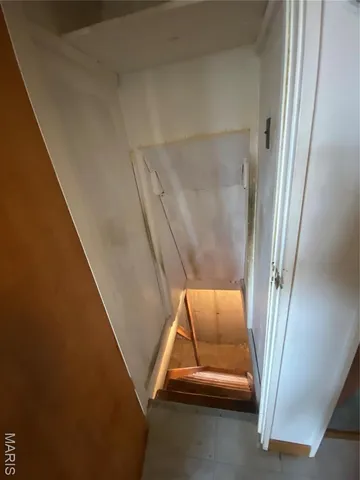 $335,000 | 7 Wayne Street, St. Charles, MO 63301