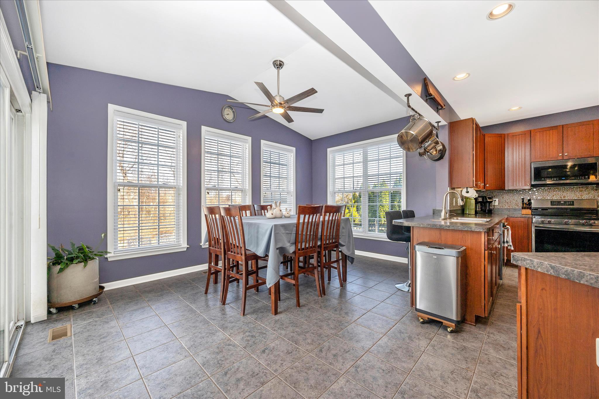 1729 Conrads Fry Point Point of Rocks, MD 21777 - Photo 14 of 59 Breakfast Nook