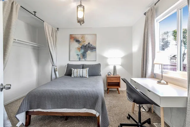 $675,000 | 1416 12th Street, Oakland, CA 94607