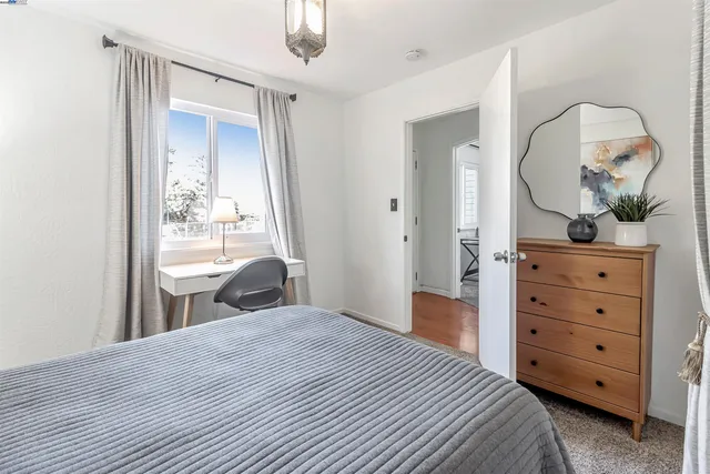 $675,000 | 1416 12th Street, Oakland, CA 94607