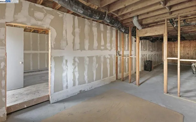 $675,000 | 1416 12th Street, Oakland, CA 94607