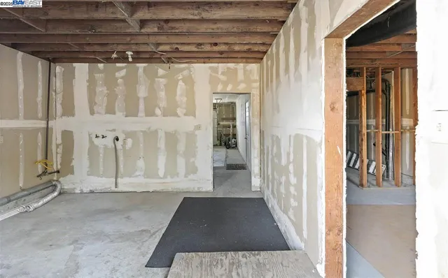 $675,000 | 1416 12th Street, Oakland, CA 94607