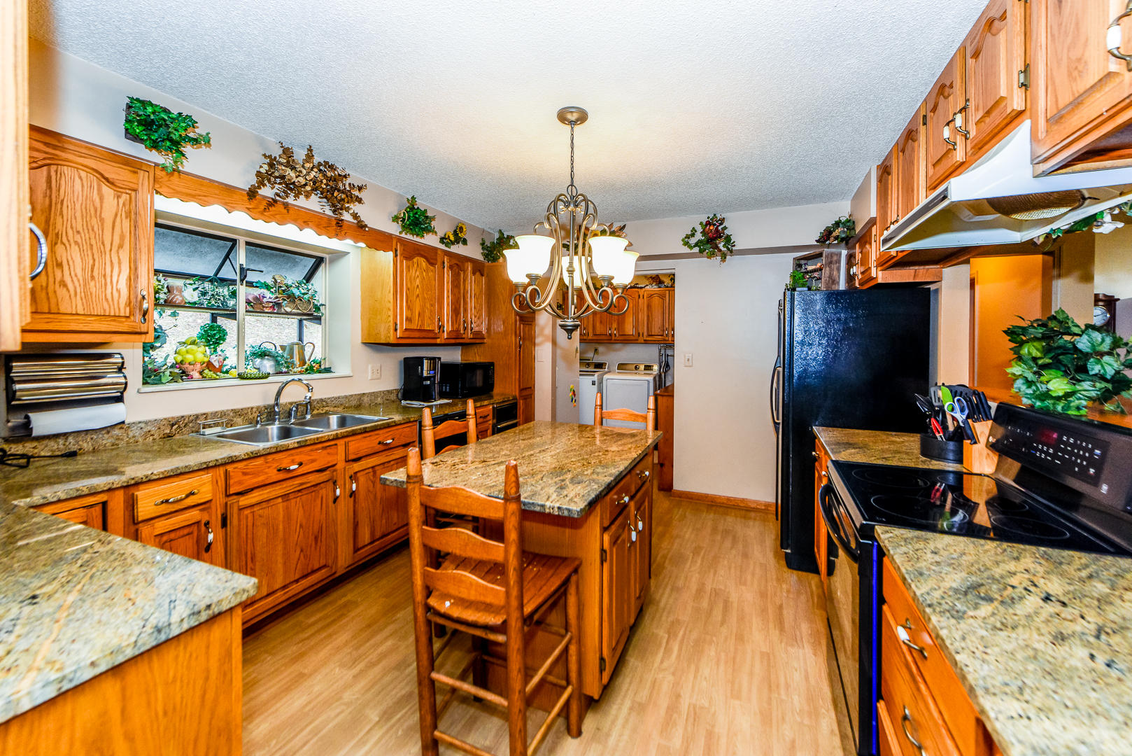 101 Jackson Ferry Road Greenback, TN 37742 - Photo 4 of 36 Generously Sized Kitchen