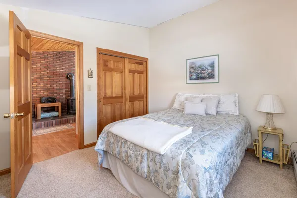 $2,000,000 | 88 Sunset Drive, Belmont, NH 03220