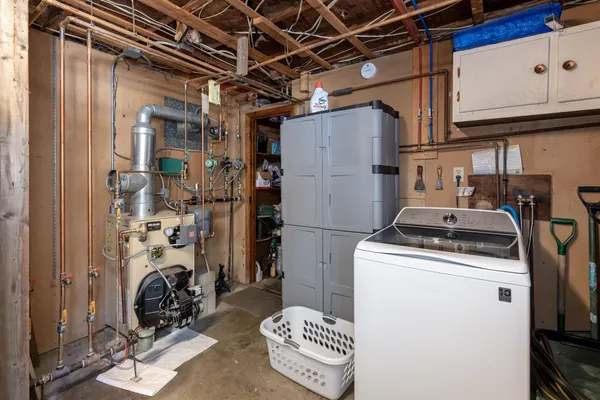 $2,000,000 | 88 Sunset Drive, Belmont, NH 03220