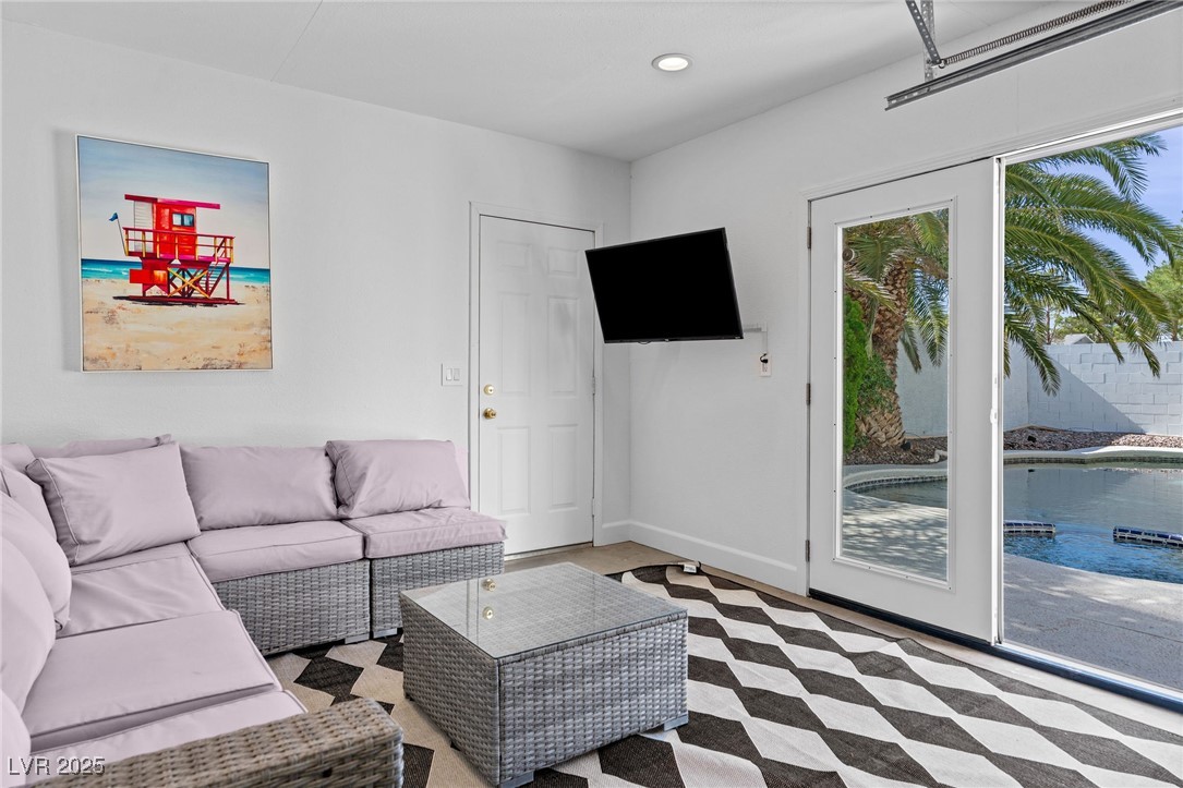 2829 Via Florentine Street Henderson, NV 89074 - Photo 38 of 48 Living room with recessed lighting and baseboards