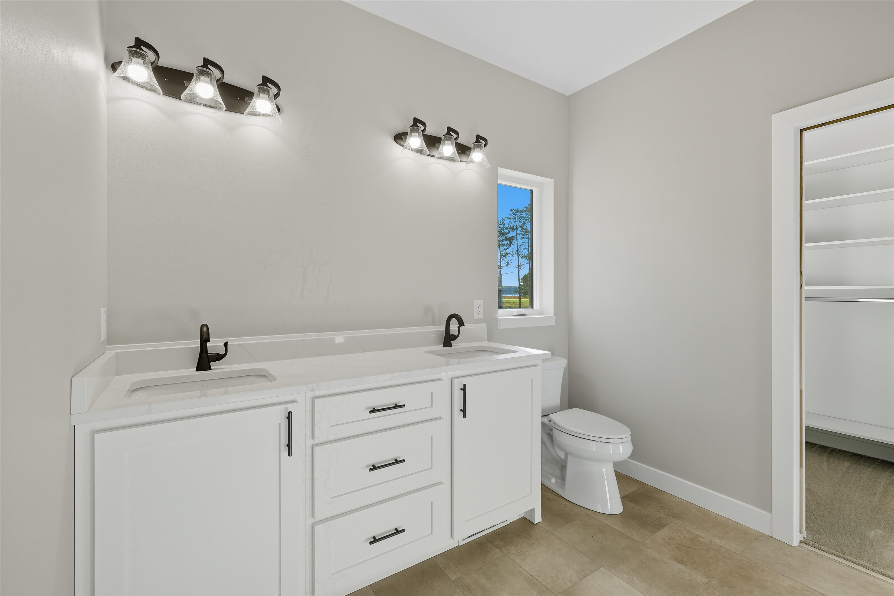 806 Saddle Portage, WI 53901 - Photo 21 of 34