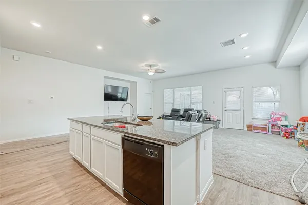 $2,150 | 9435 Klein Lane, Houston, TX 77044