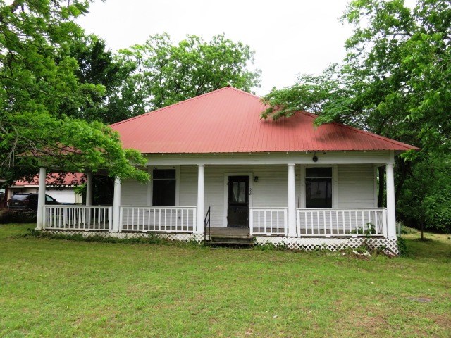 308 South Main Street Elgin, TX 78621 - Photo 1 of 1 Front of home