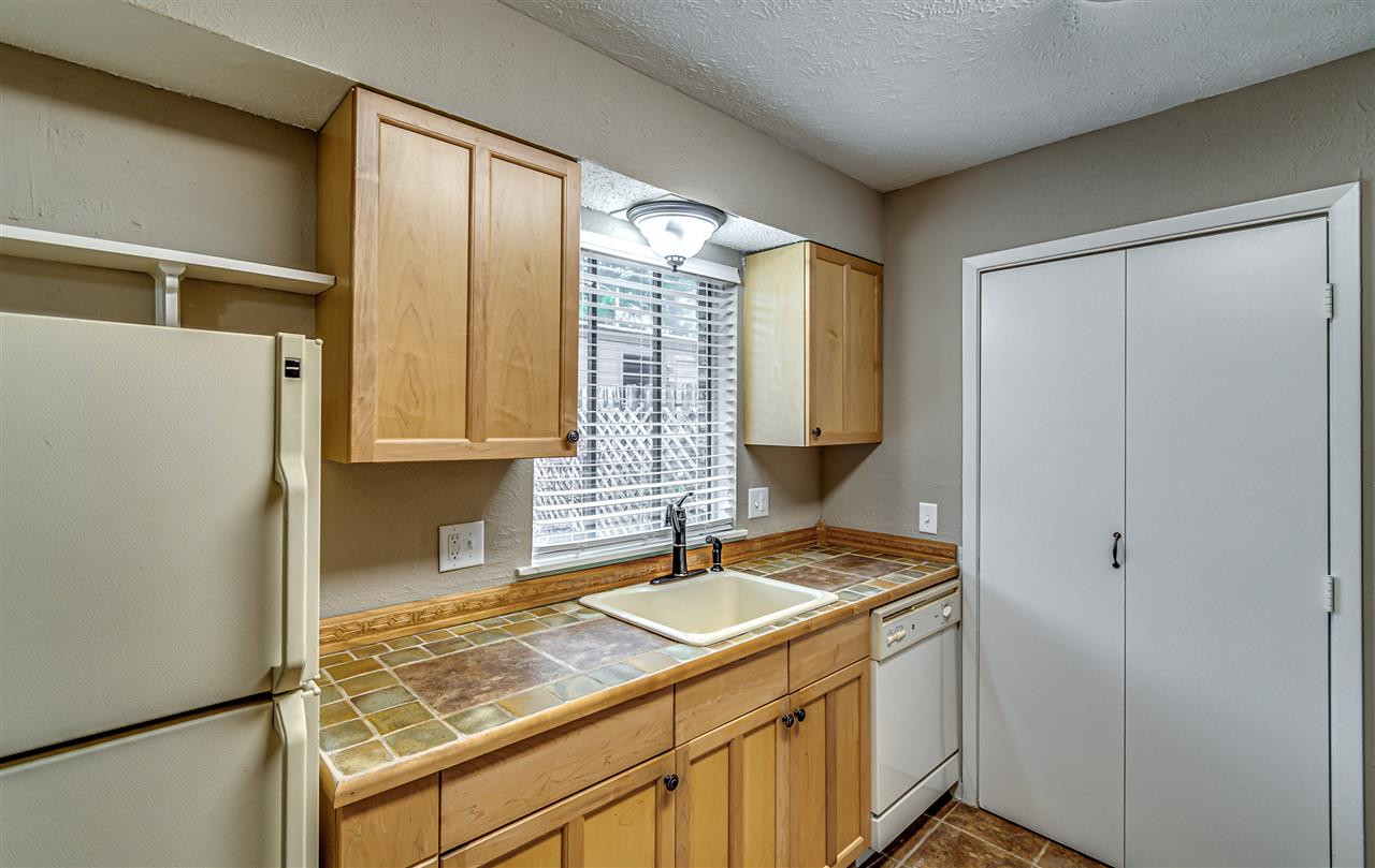 1255 East County Line Road, Unit E 7 Jackson, MS 39211 - Photo 11 of 26 Photo 11