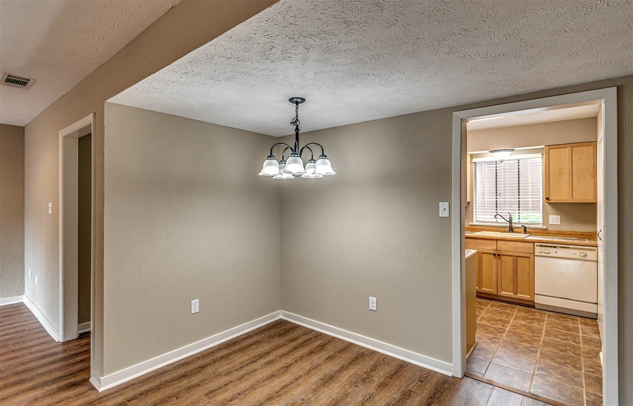 1255 East County Line Road, Unit E 7 Jackson, MS 39211 - Photo 14 of 26 Photo 14
