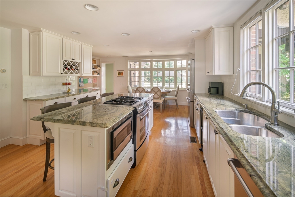 14 Homestead Street Newton, MA 02468 - Photo 4 of 20