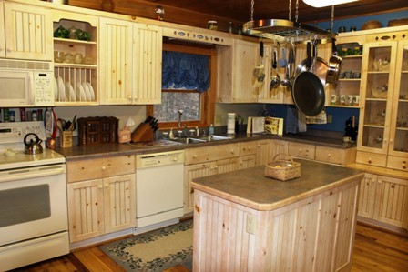 515 Hillock Road Ferrum, VA 24088 - Photo 15 of 29 Kitchen w/Island
