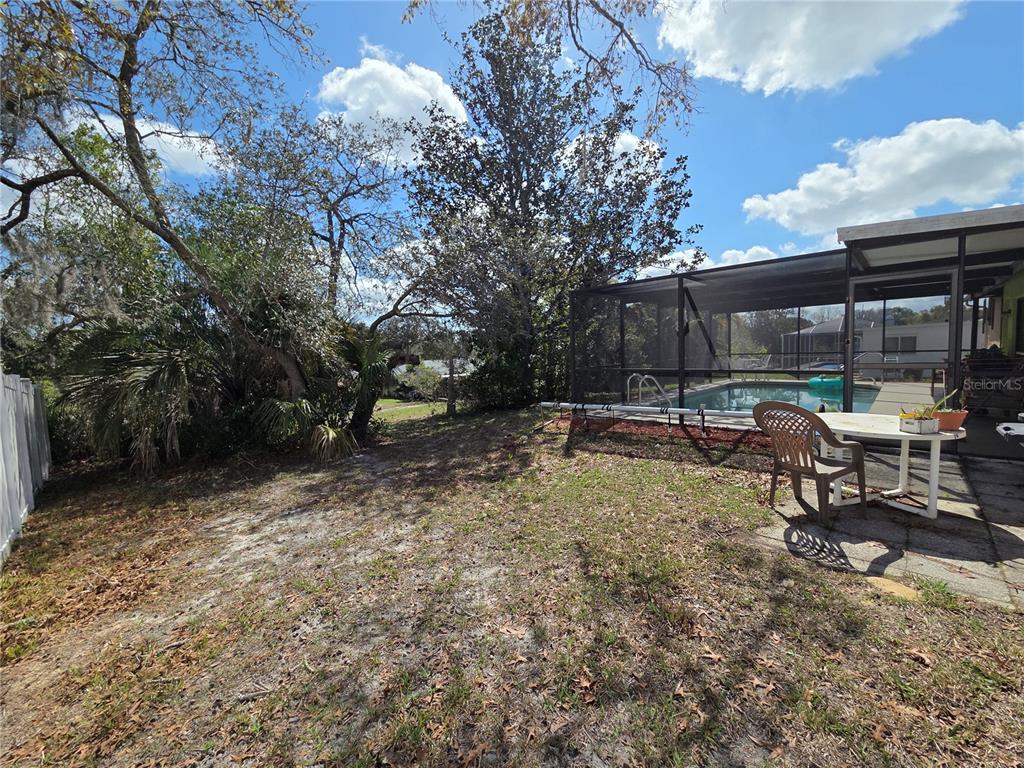 8026 Victoria Way Weeki Wachee, FL 34613 - Photo 17 of 18