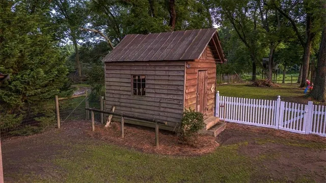 $655,000 | 2870 Prospect Road, Rutledge, GA 30663