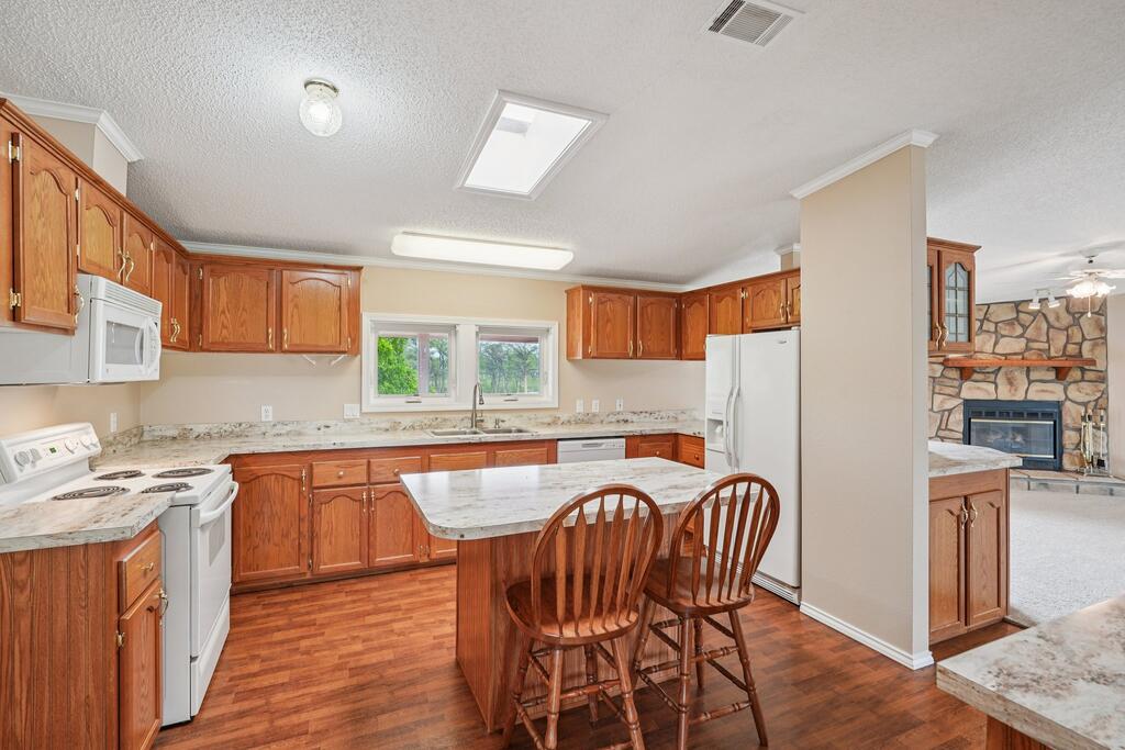 250-256 Wharton Road Kerrville, TX 78028 - Photo 13 of 53 Gallery Image 13