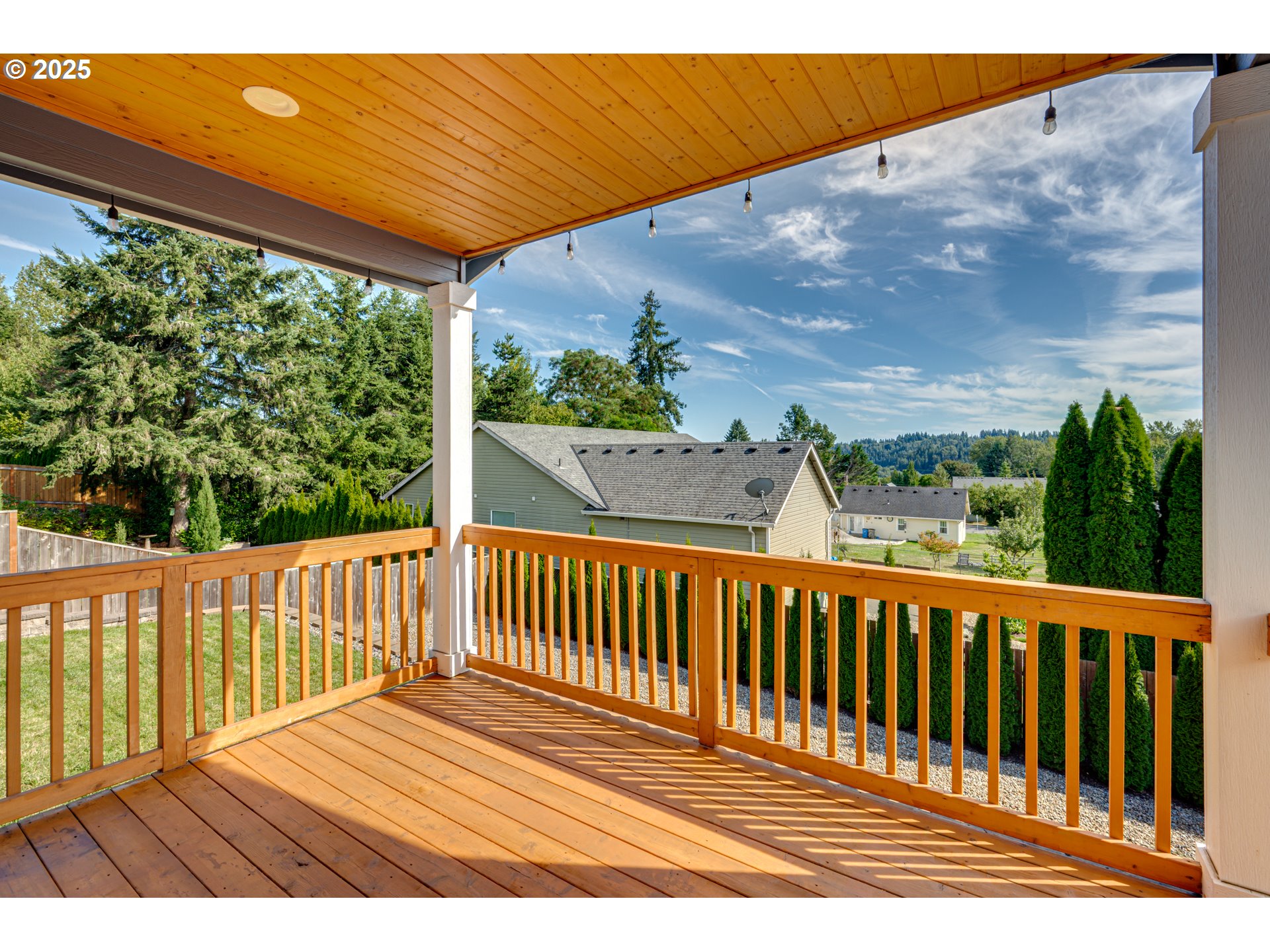 124 West 12th Way La Center, WA 98629 - Photo 25 of 35