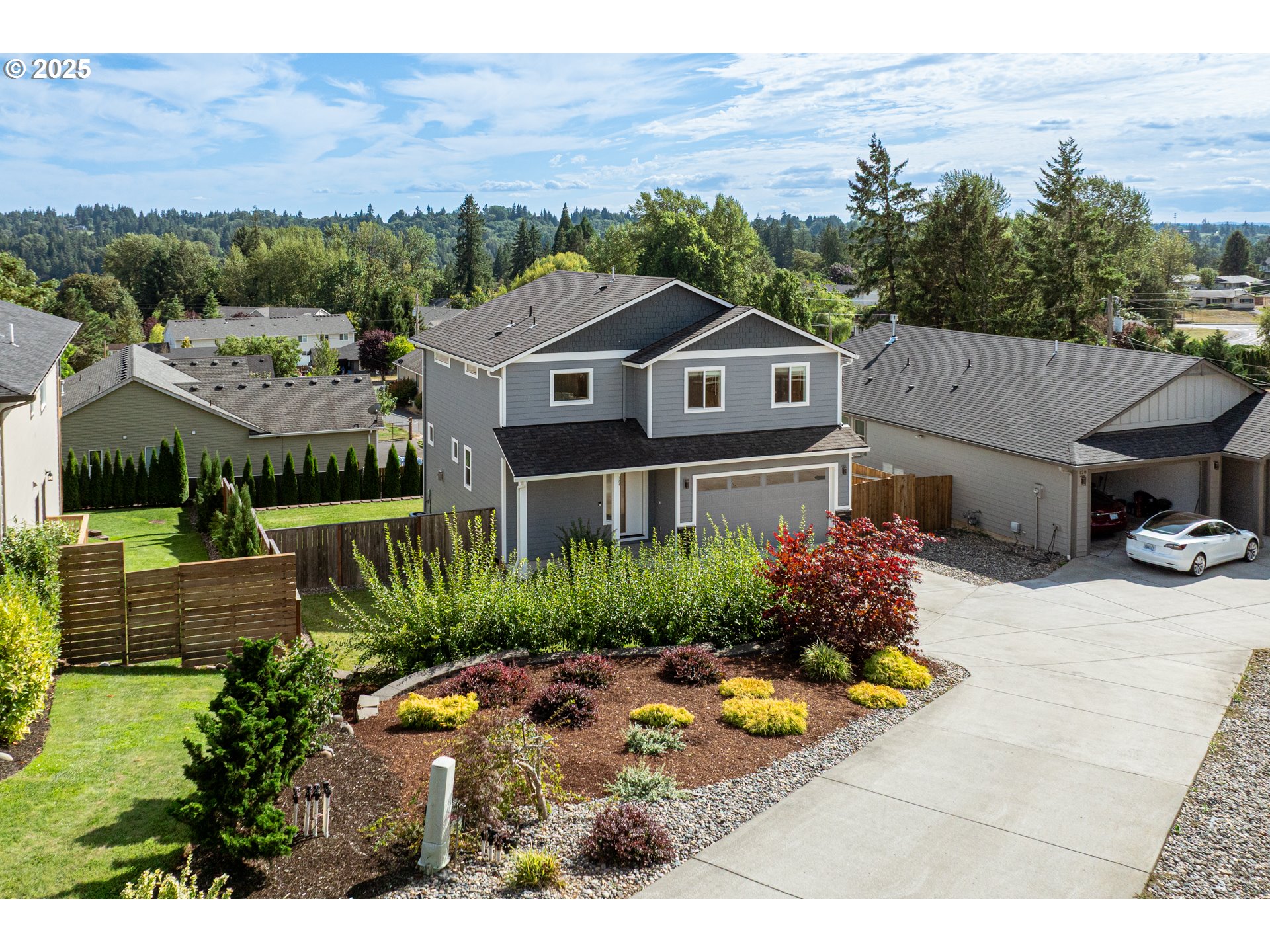 124 West 12th Way La Center, WA 98629 - Photo 4 of 35