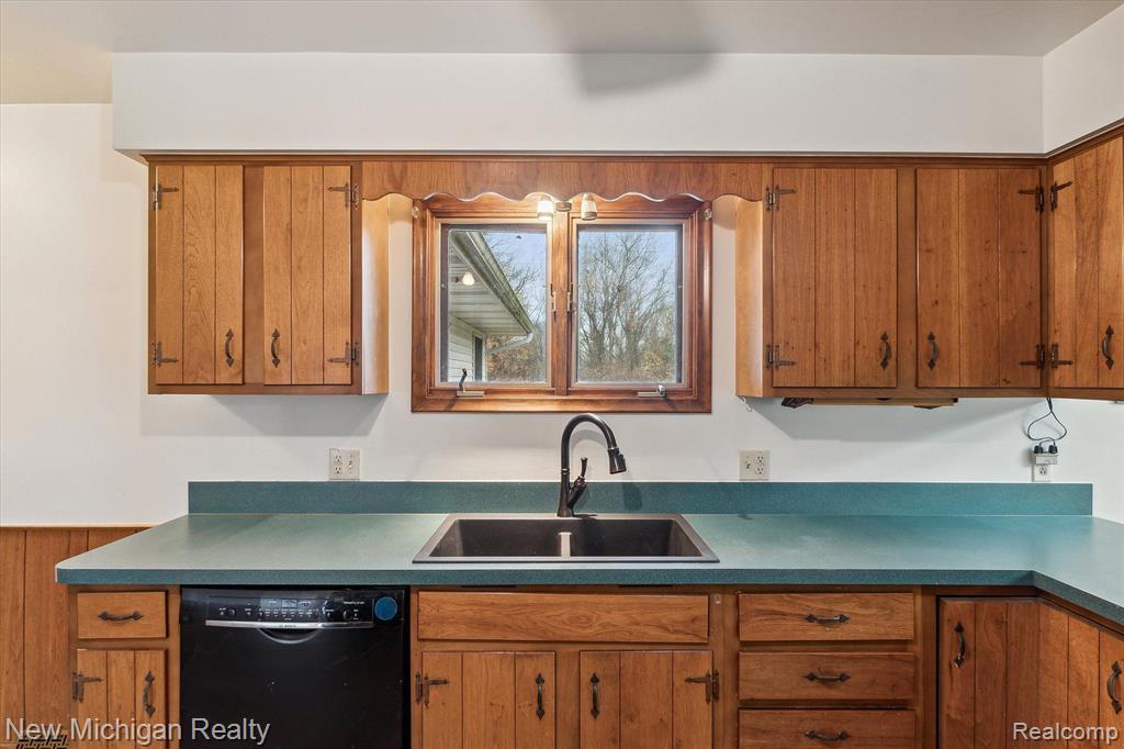 1403 West Vienna Road Clio, MI 48420 - Photo 18 of 63 Gallery Image 18