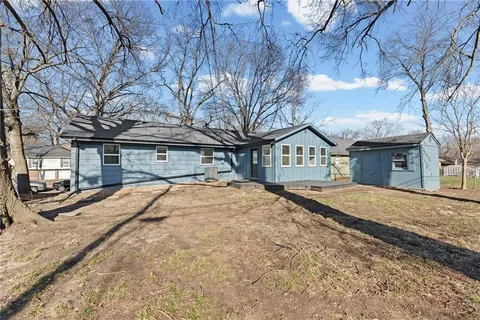 $299,900 | 7325 Hardy Avenue, Raytown, MO 64133