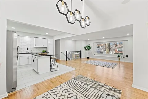 $299,900 | 7325 Hardy Avenue, Raytown, MO 64133