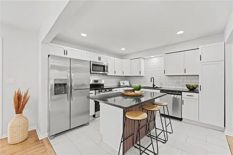 $299,900 | 7325 Hardy Avenue, Raytown, MO 64133