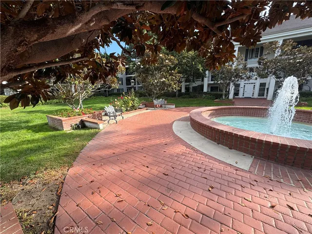 $649,000 | 101 Scholz Plaza, Unit 123, Newport Beach, CA 92663