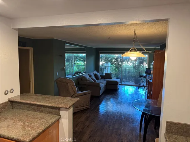 $689,000 | 101 Scholz Plaza, Unit 123, Newport Beach, CA 92663