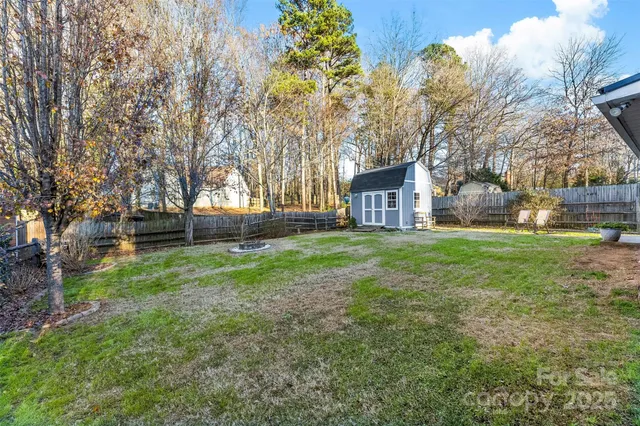 $350,000 | 11001 Gladewater Drive, Matthews, NC 28105